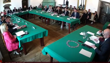 Kontrowersje wokół zakupu ostrzałki do łyżew w Sandomierzu