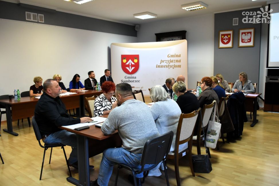 XXI Sesja Rady Gminy – nowe inwestycje i strategiczne dokumenty do 2030 roku