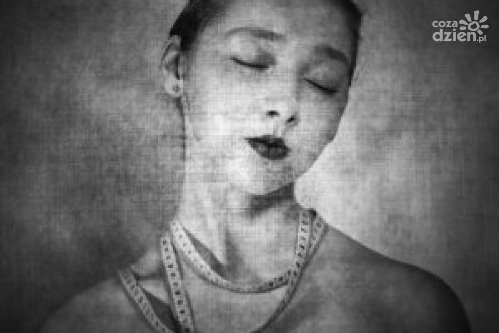 Fotografia w nowym świetle – szkolenie Alicji Przybyszowskiej w Galerii BWA w Sandomierzu