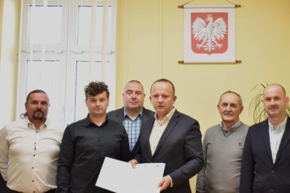 Baranów Sandomierski: podpisano umowę na modernizację Ośrodka Kultury
