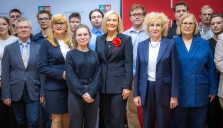 Trwa nabór wniosków na stypendia dla świętokrzyskich studentów i uczniów