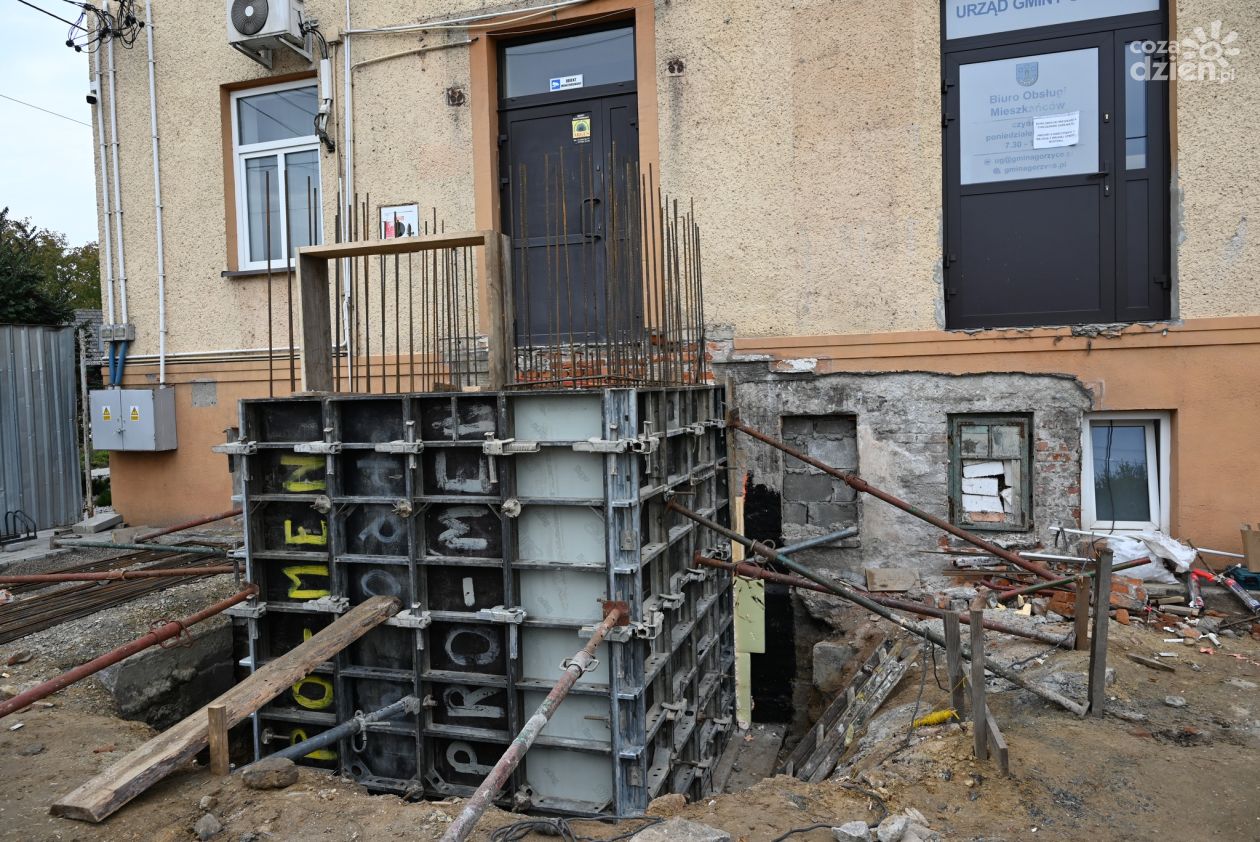 Gmina Gorzyce likwiduje bariery w Urzędzie Gminy
