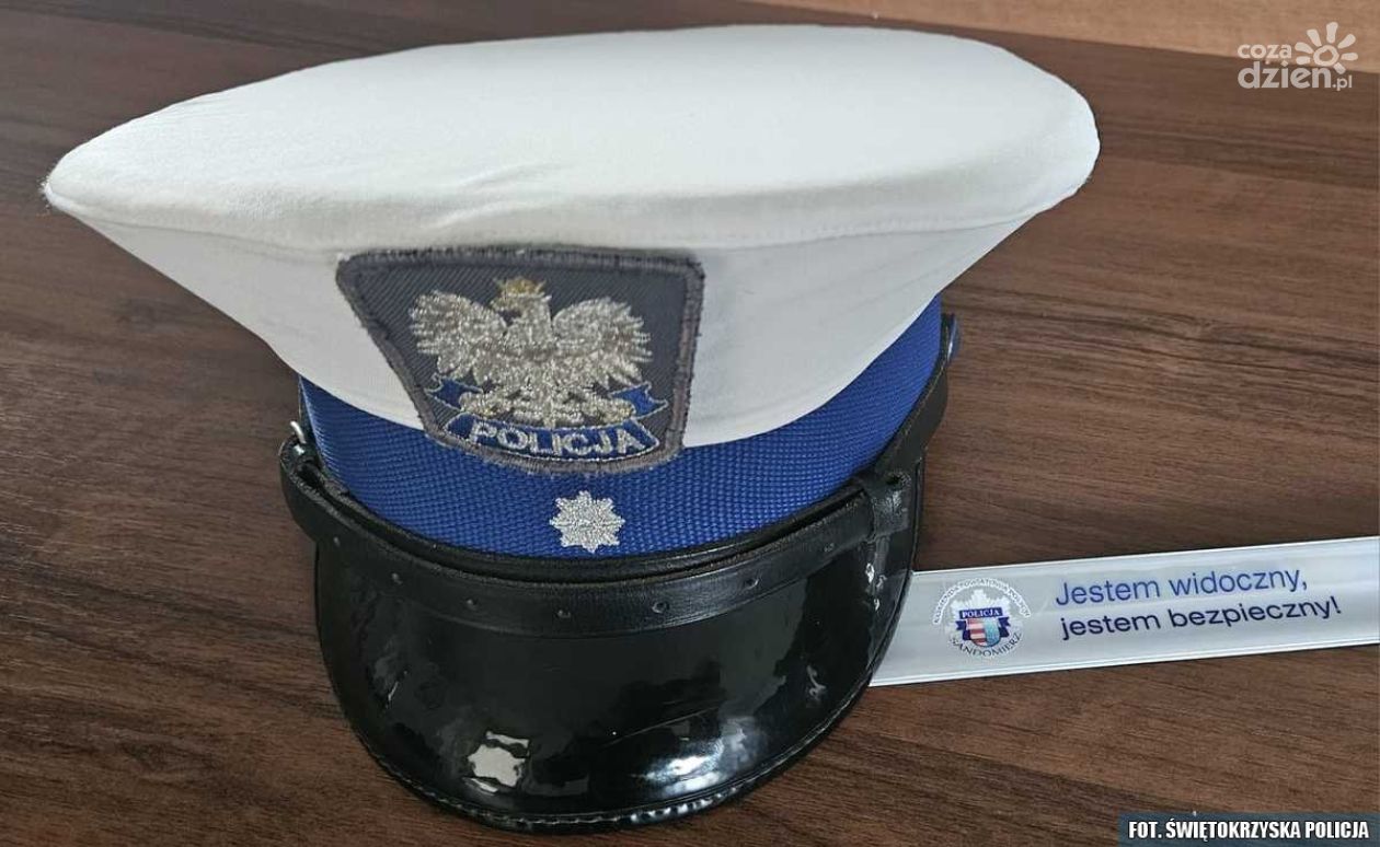 „Świeć przykładem – noś odblaski”. Policja przypomina o bezpieczeństwie pieszych