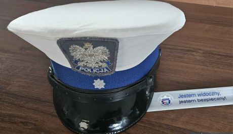 „Świeć przykładem – noś odblaski”. Policja przypomina o bezpieczeństwie pieszych