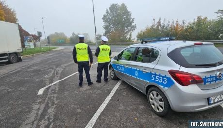 Weekendowe kontrole drogowe. 45 kierowców przekroczyło prędkość