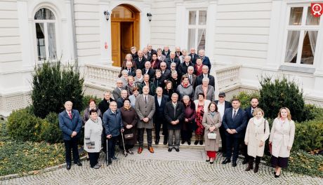 Złote Gody w Gminie Łoniów. Pięćdziesiąt lat razem – święto miłości i wierności