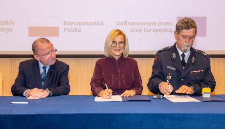 Trzy szkoły z Gminy Dwikozy zyskają nowoczesne systemy grzewcze i fotowoltaikę dzięki milionowemu wsparciu