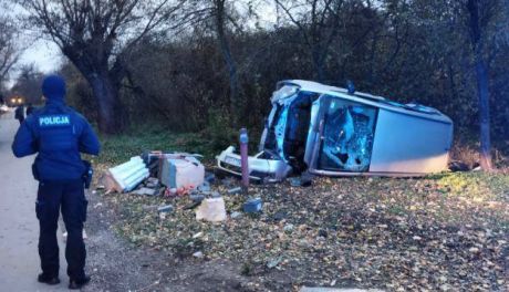 Zderzenie samochodu z ciągnikiem pod Sandomierzem. Kierowca osobówki uciekł z miejsca wypadku