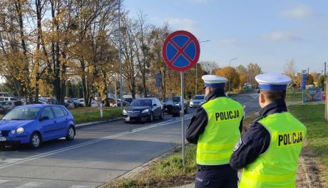 Wszystkich Świętych w Sandomierzu. Ważne zmiany w ruchu i apel służb o ostrożność