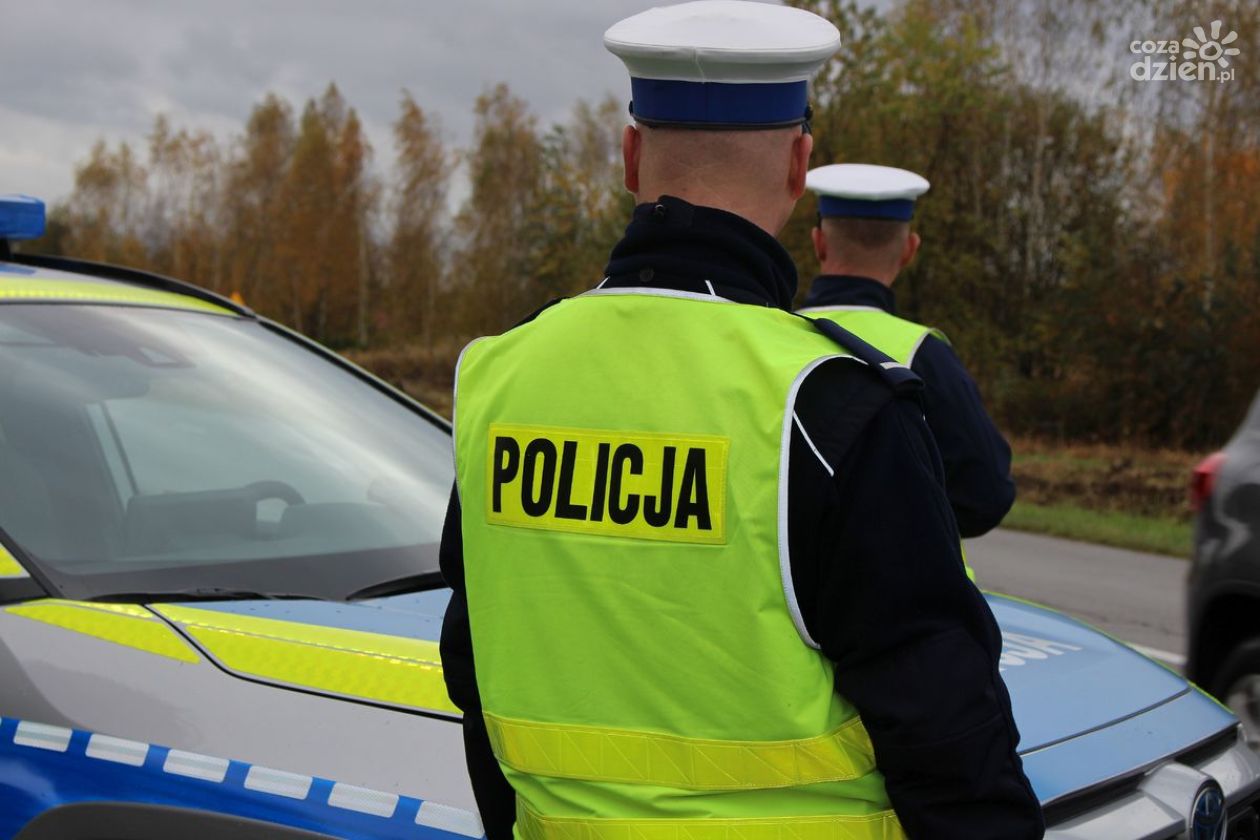 Policja apeluje o ostrożność i przedstawia zmiany w organizacji ruchu w Tarnobrzegu