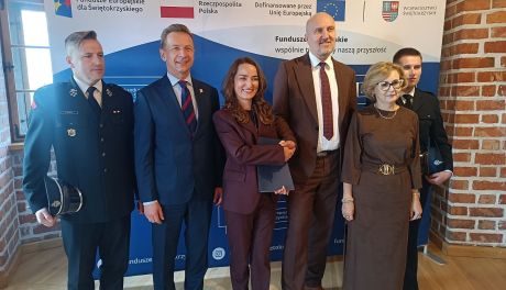 Ponad 8 milionów złotych na termomodernizację budynków w Gminie Łoniów