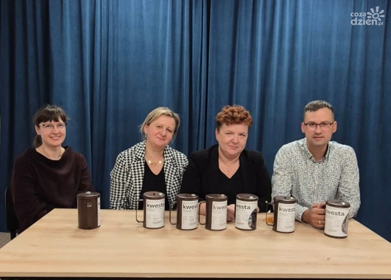 Ponad 22 tysiące złotych na renowację zabytków. Udane kwesty na cmentarzach w gminie Samborzec