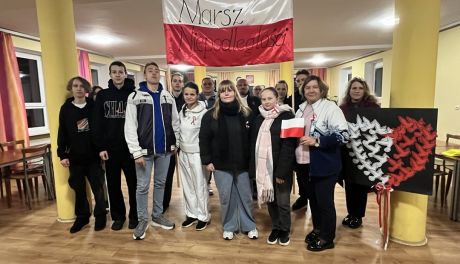 I Młodzieżowy Marsz Niepodległości w bursie szkolnej w Sandomierzu