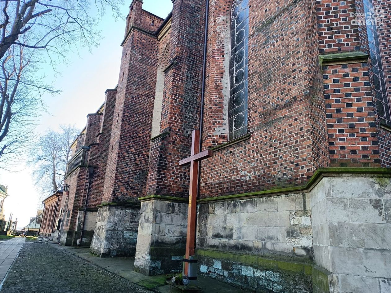 Ostatni dzień na zwiedzanie podziemi sandomierskiej katedry. Historyczne krypty otwarte tylko raz w roku