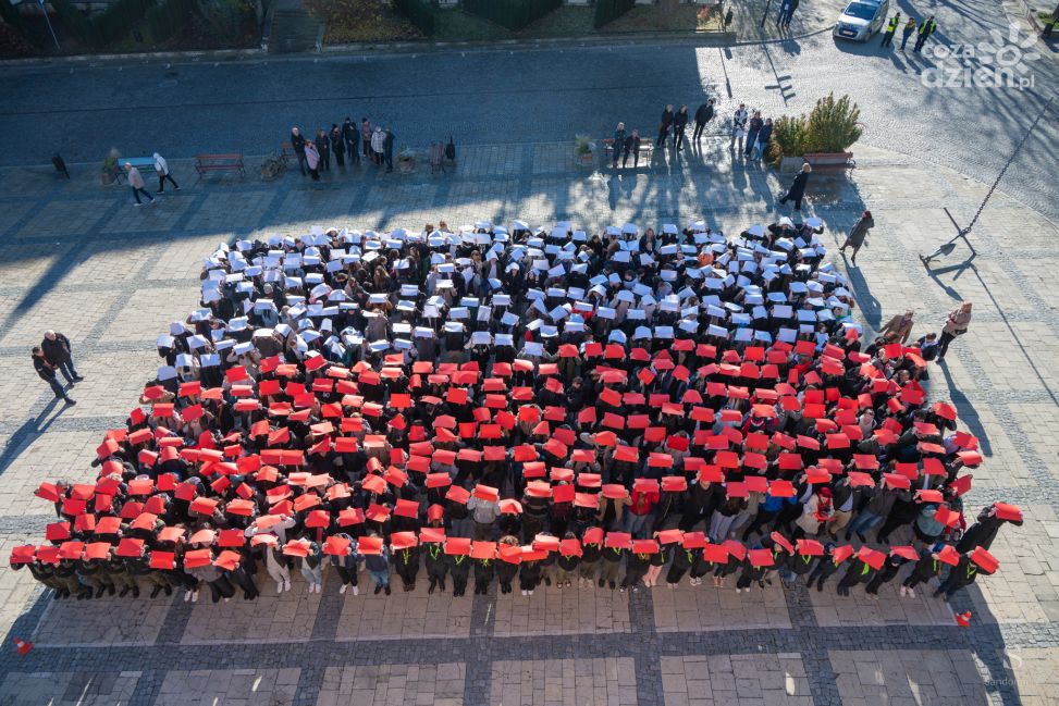 Żywa Flaga w Sandomierzu – wspólne świętowanie Niepodległości