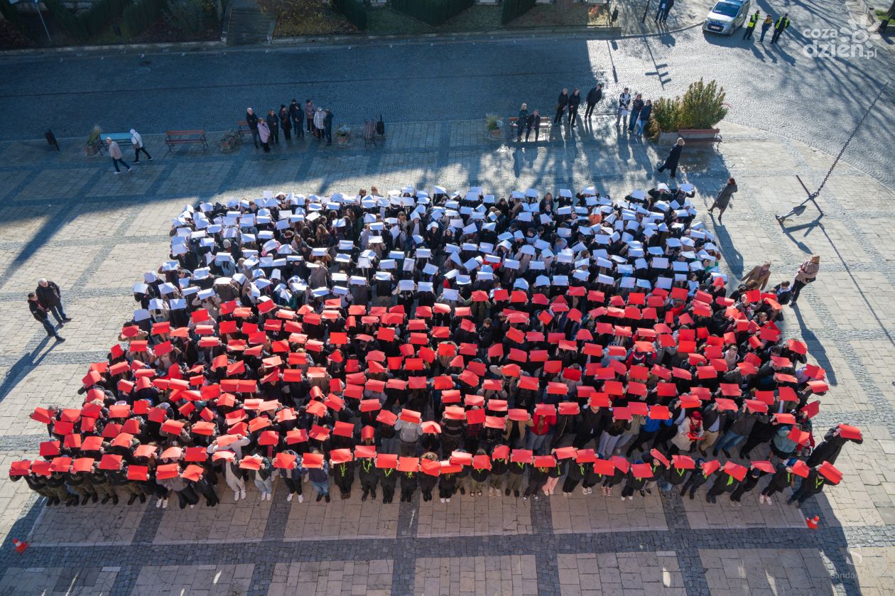 Żywa Flaga w Sandomierzu – wspólne świętowanie Niepodległości