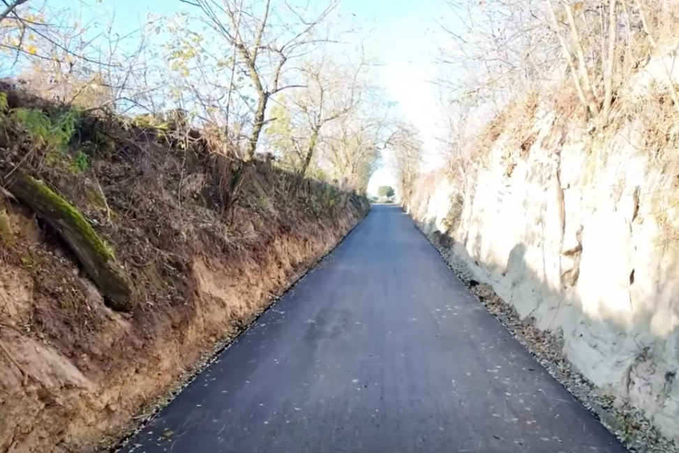 Bystrojowice: prace przy przebudowie drogi dobiegają końca