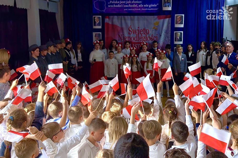 Echo niepodległości w Zawierzbiu – wyjątkowa akademia w hołdzie wolnej Polsce