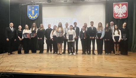 Młodzi radni rozpoczęli kadencję. W Gorzycach powołano Młodzieżową Radę Gminy