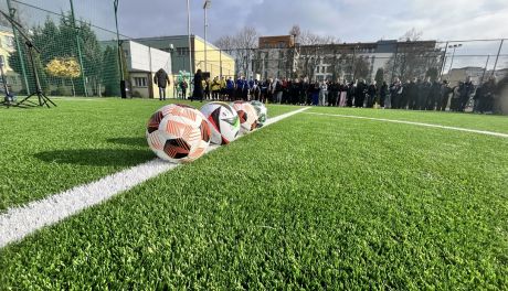 Nowe boisko przy sandomierskiej „budowlance” (ZDJĘCIA)