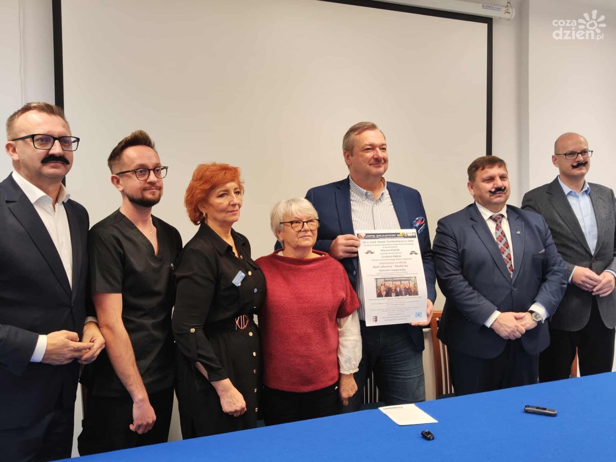 Panowie, nie róbmy sobie jaj - czyli akcja Movember w Sandomierzu