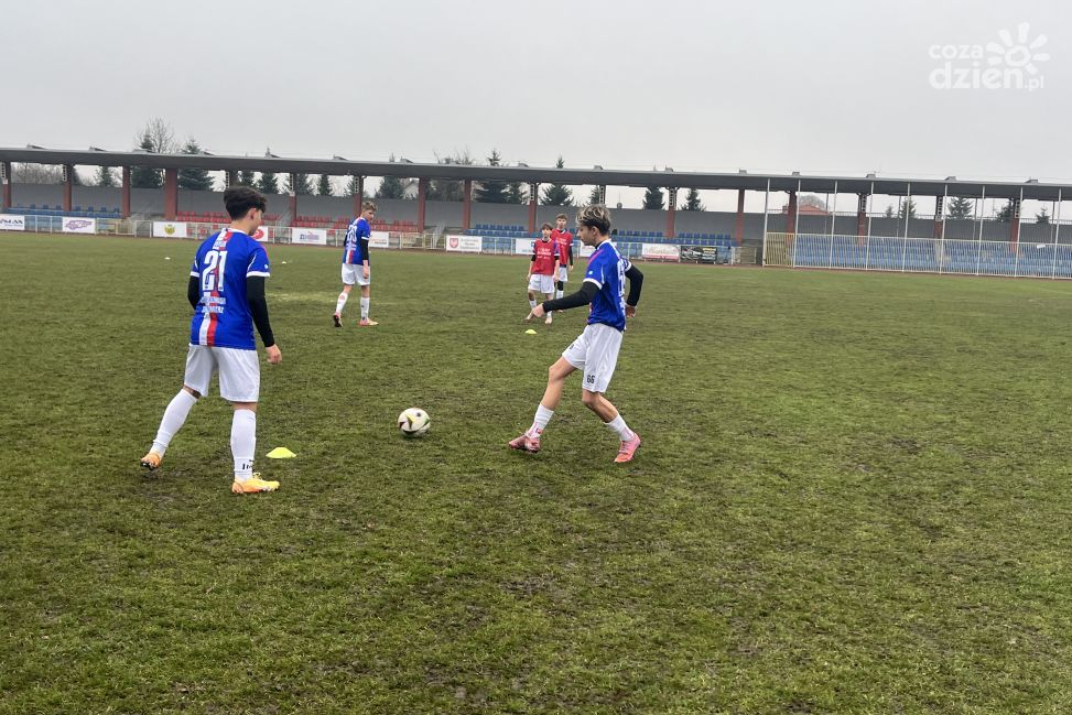 MUKS Wisła Junior Sandomierz rozgromił rywala 11:0 i został wicemistrzem jesieni! Pokaz siły na zakończenie rundy