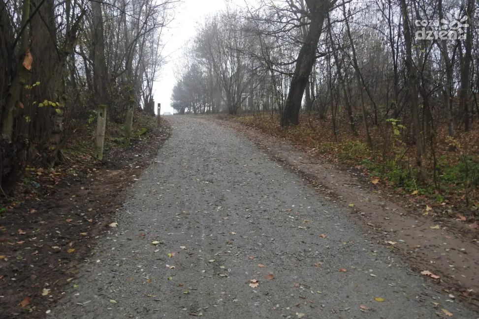 Zakończono modernizację drogi dojazdowej do gruntów rolnych w Połańcu