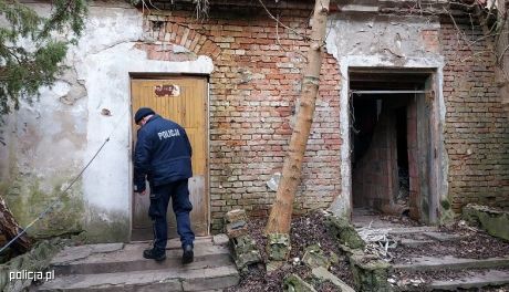 Nie bądźmy obojętni: policja apeluje o pomoc osobom zagrożonym wychłodzeniem