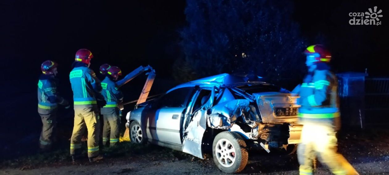 Kolizja dwóch pojazdów na DK79 w Andruszkowicach