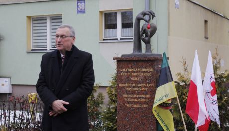 Skwer Polskiego Czerwonego Krzyża oficjalnie otwarty w Tarnobrzegu