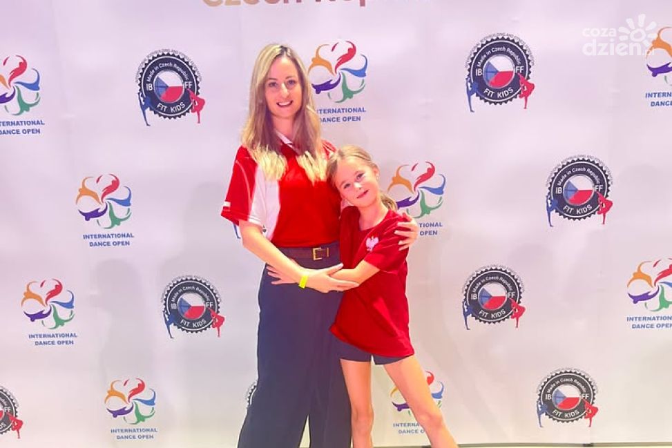 Sukces młodych tancerek w Pradze. Medale i nominacje na Międzynarodowych Mistrzostwach Czech IBFF