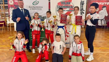 Klub Karate „Trójka” Sandomierz z medalami na Inpakuto Cup w Łukowicy!
