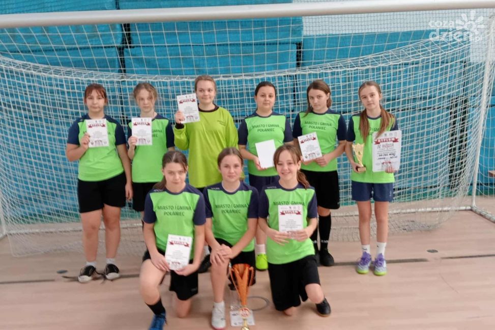 Dziewczęta z ZPO w Ruszczy czwarte w Finale Wojewódzkim. Magdalena Spała najlepszą zawodniczką turnieju