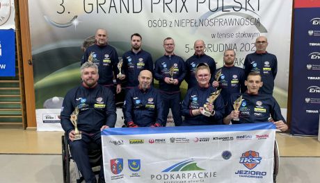 Siedem medali IKS Jezioro Tarnobrzeg na 3. Grand Prix Polski w Krakowie! Znakomite zakończenie sezonu 2025