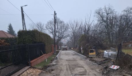 Ruszyły prace na ulicy Akacjowej. Remonty na osiedlu Gołębice trwają