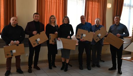 Pierwsza partia sprzętu komputerowego trafiła do szkół w Gminie Gorzyce
