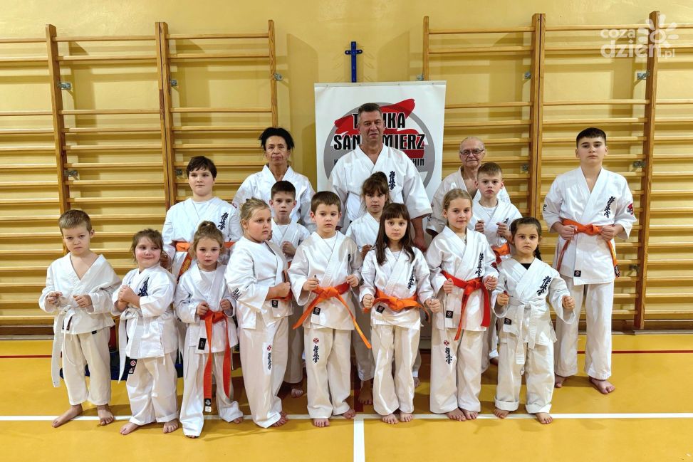 Kolejny sukces najmłodszych adeptów Klubu Karate „Trójka” Sandomierz