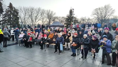 Świąteczna wigilia miejska na placu 3 Maja [ZDJĘCIA]