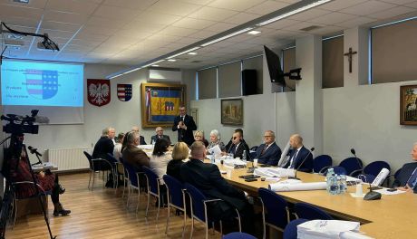 60 mln zł odebrane szpitalowi w Sandomierzu. Rada Powiatu przyjęła stanowisko w sprawie cofnięcia dofinansowania