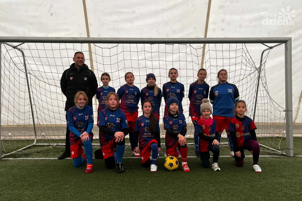 Wojewódzkie finały dziewcząt z udziałem Starszych Orliczek Wisły Sandomierz