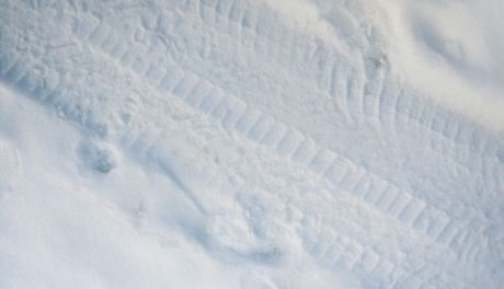 Zimowe mandaty. Za co kierowcy płacą najczęściej?