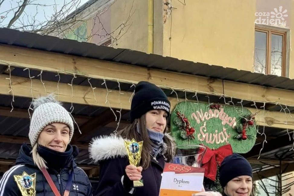 Medalowe zakończenie roku reprezentantów KB WITAR Tarnobrzeg w Szydłowie