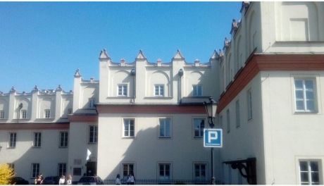 Niska temperatura w Collegium Gostomianum? Rodzice alarmują, szkoła zaprzecza