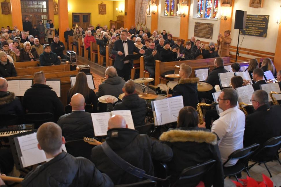Koncert Orkiestry Dętej w Mściowie z okazji Święta Trzech Króli