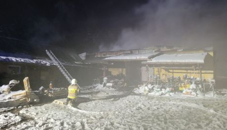Pożar budynków gospodarczych w Podszynie