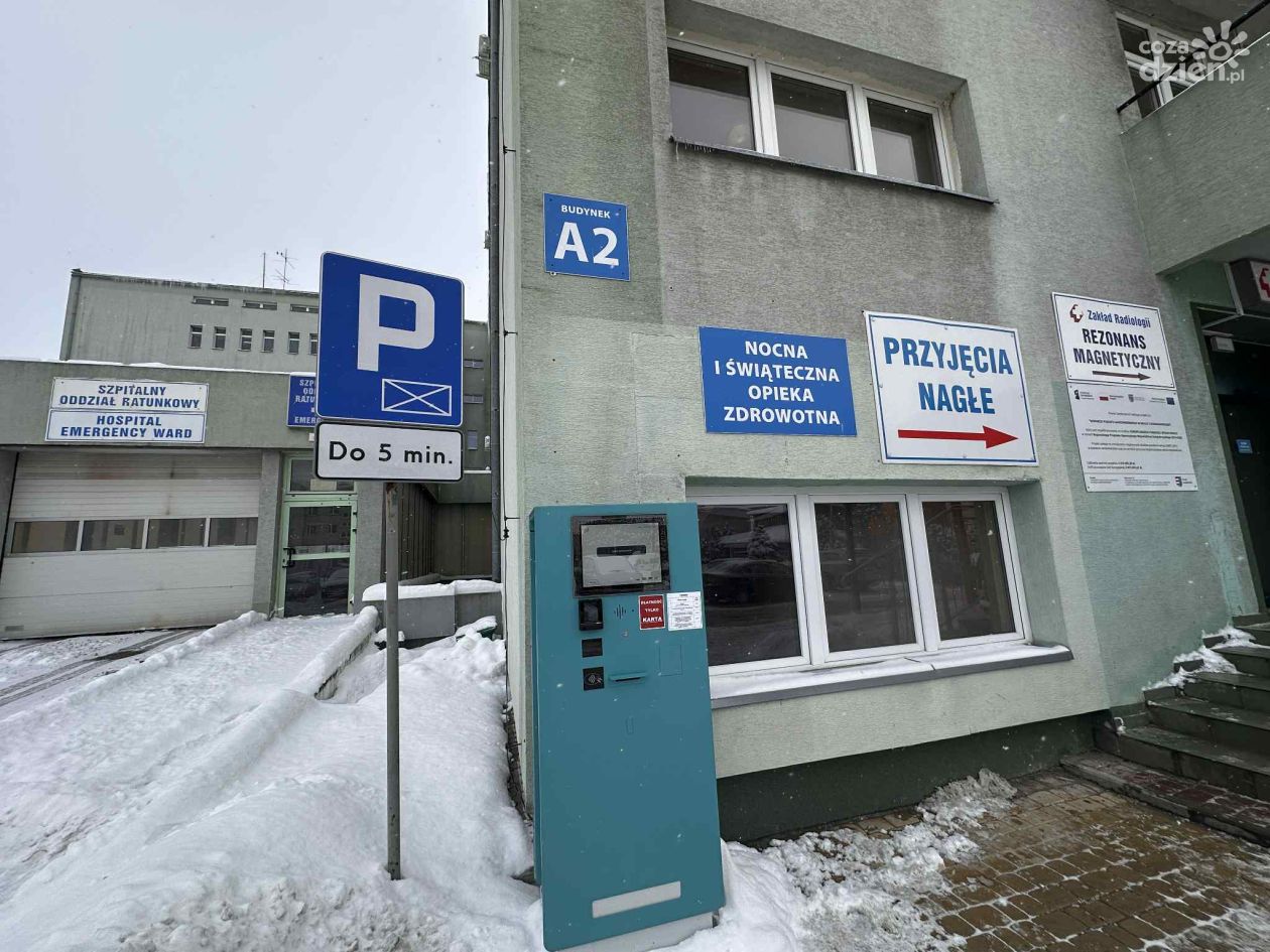 Płatny parking przy szpitalu w Sandomierzu. Apel do kierowców o stosowanie się do zasad