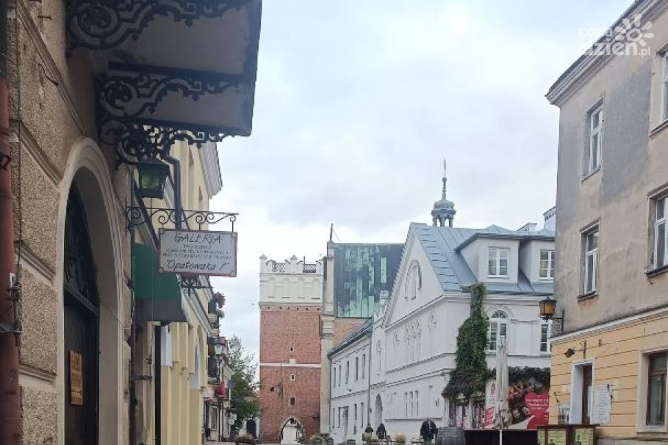 Sandomierz wydłuża sezon turystyczny. Nowe festiwale i inwestycje w infrastrukturę