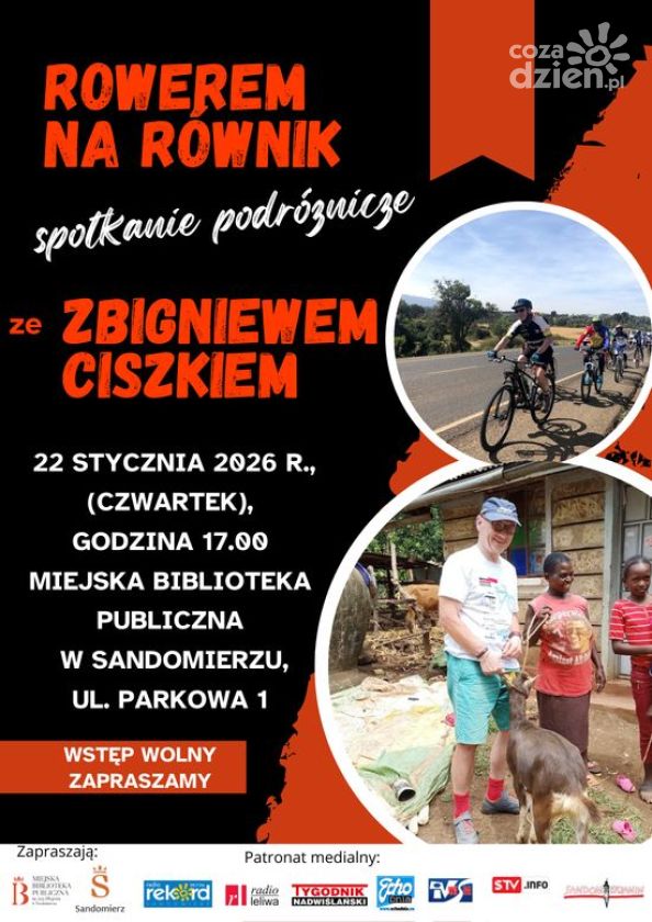 Rowerem przez świat, by pomagać. Spotkanie podróżnicze w sandomierskiej bibliotece