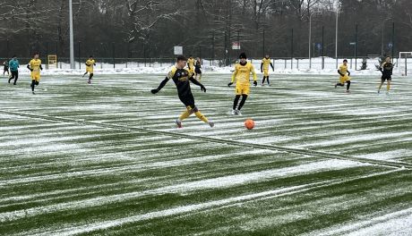 Czarni Połaniec przegrywają z Siarką Tarnobrzeg po karnym w doliczonym czasie gry