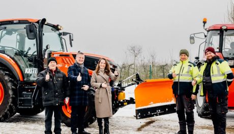 Nowy sprzęt do zimowego utrzymania dróg w Gminie Łoniów